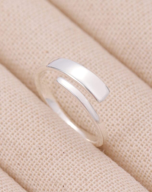 Good Girl ring in sterling silver – adjustable BDSM ring, engraved submissive jewelry, discreet day collar